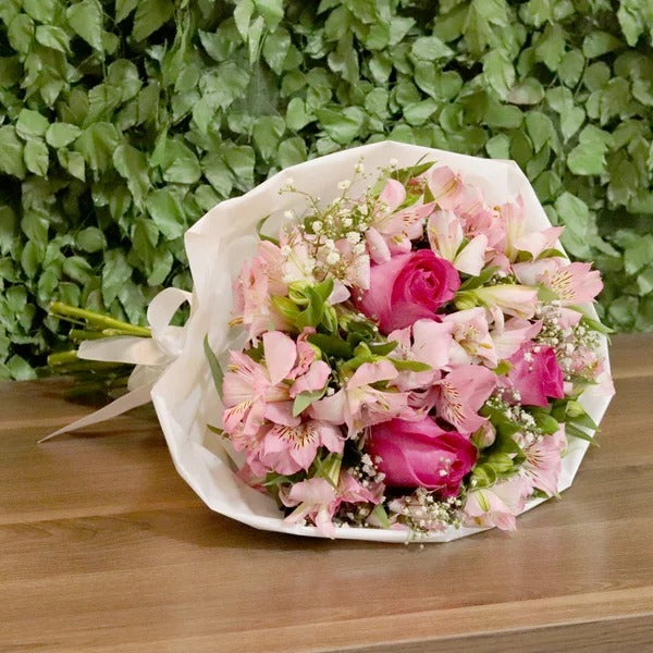 Buquê Carinho de Rosas Pink