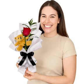 Uma Rosa Vermelha e Urso Chaveirinho