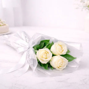 Buquê Trio de Rosas Branco
